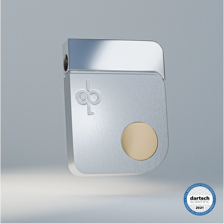 QiOne® 2 Pro pendant, front